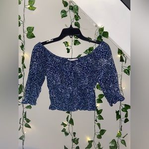 1/2 sleeved cropped floral blue print top